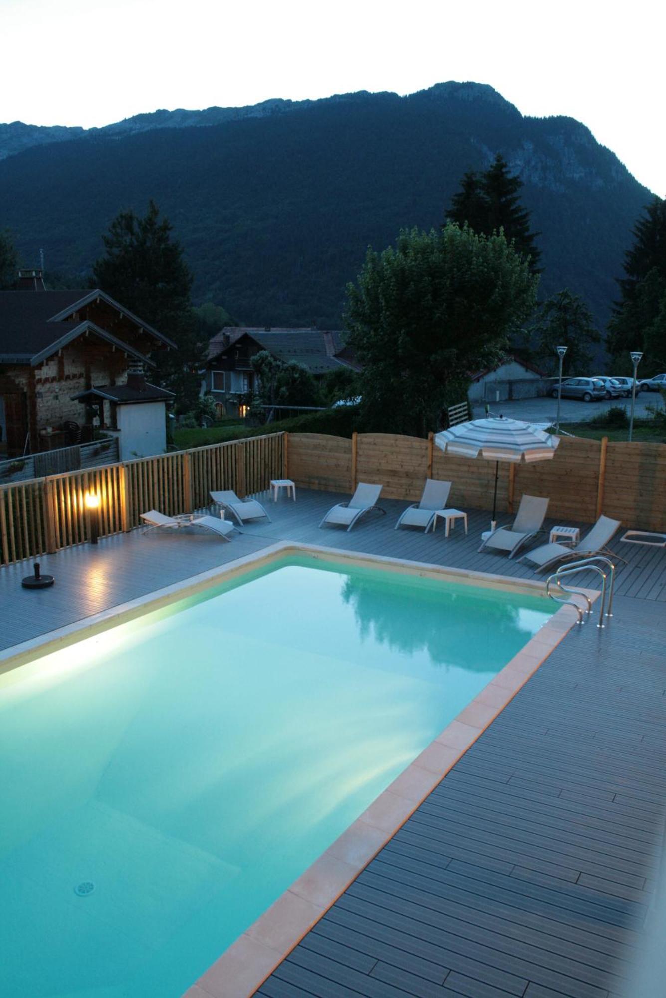 סן-ז'אן-דה-סיקסט Logis Hotel & Spa Beau-Site מראה חיצוני תמונה