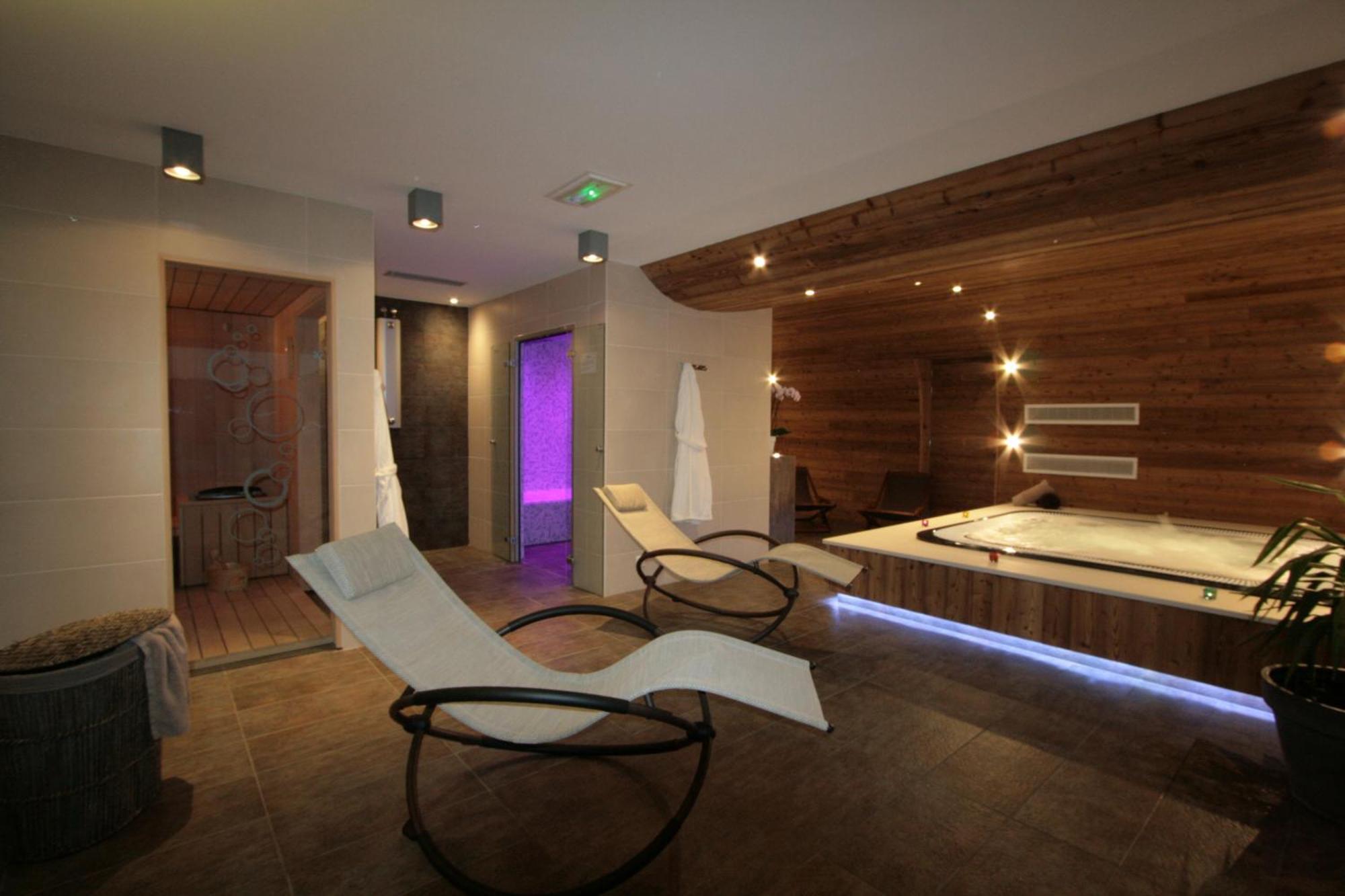 סן-ז'אן-דה-סיקסט Logis Hotel & Spa Beau-Site מראה חיצוני תמונה