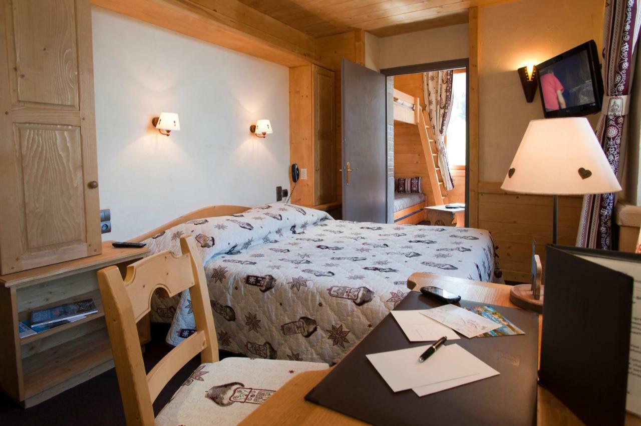 סן-ז'אן-דה-סיקסט Logis Hotel & Spa Beau-Site מראה חיצוני תמונה